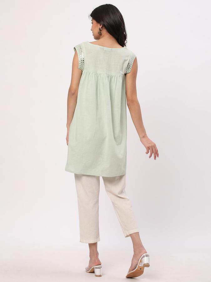 Women Cotton Relaxed Fit Round Neck Embroidered Ethnic Top