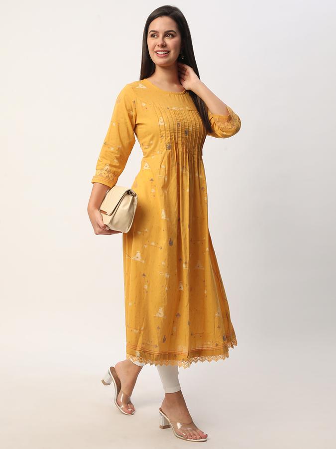 Women Cotton Regular Fit Round Neck Printed Kurta
