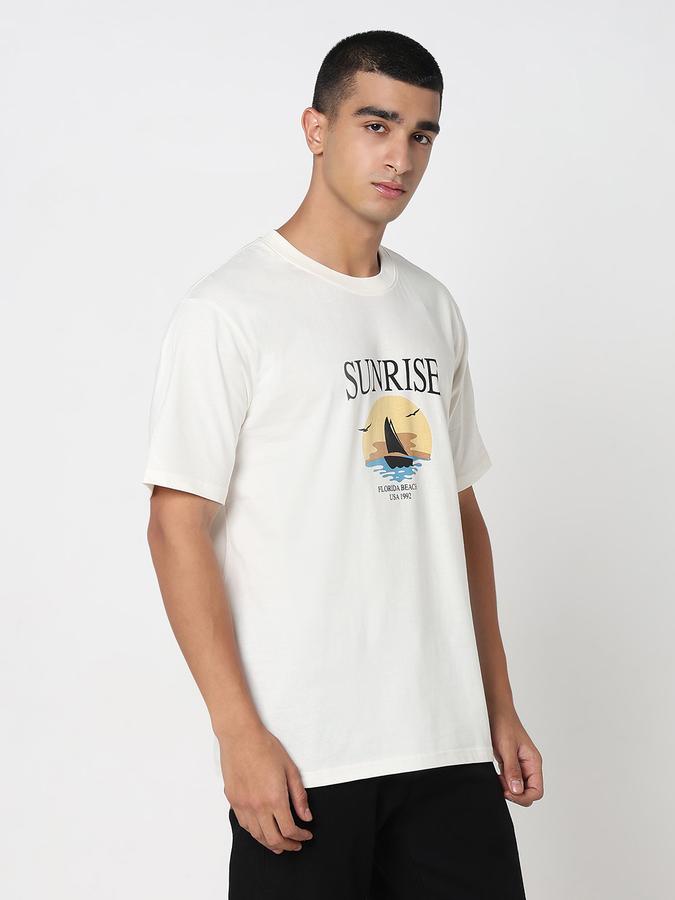 MENS Short Sleeves CREW NECK GRAPHIC TEES- RELAX FIT image number 3