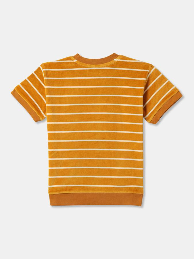 Boys Self Design Cotton Blend Regular T Shirt image number 1