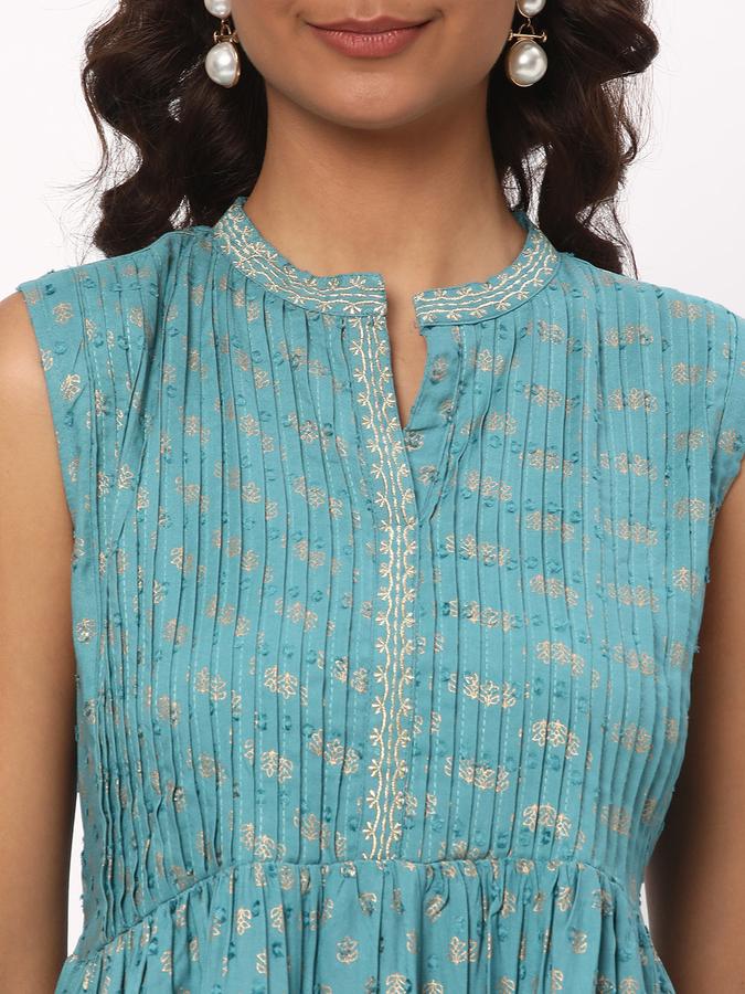 R&B Women Blue Kurtas image number 3