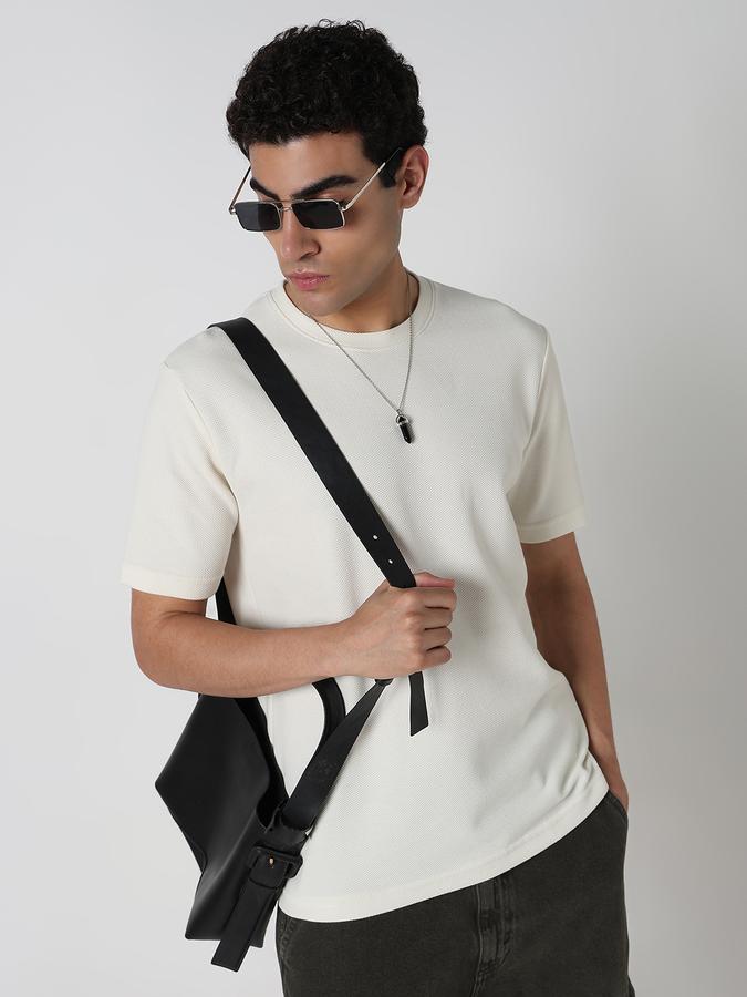 Solid Men Round Neck T-Shirt 
