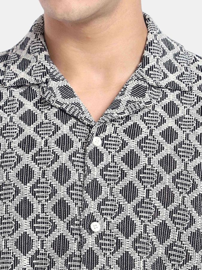R&B  Black Textured Men Short Sleeves Regular Fit Shirts
