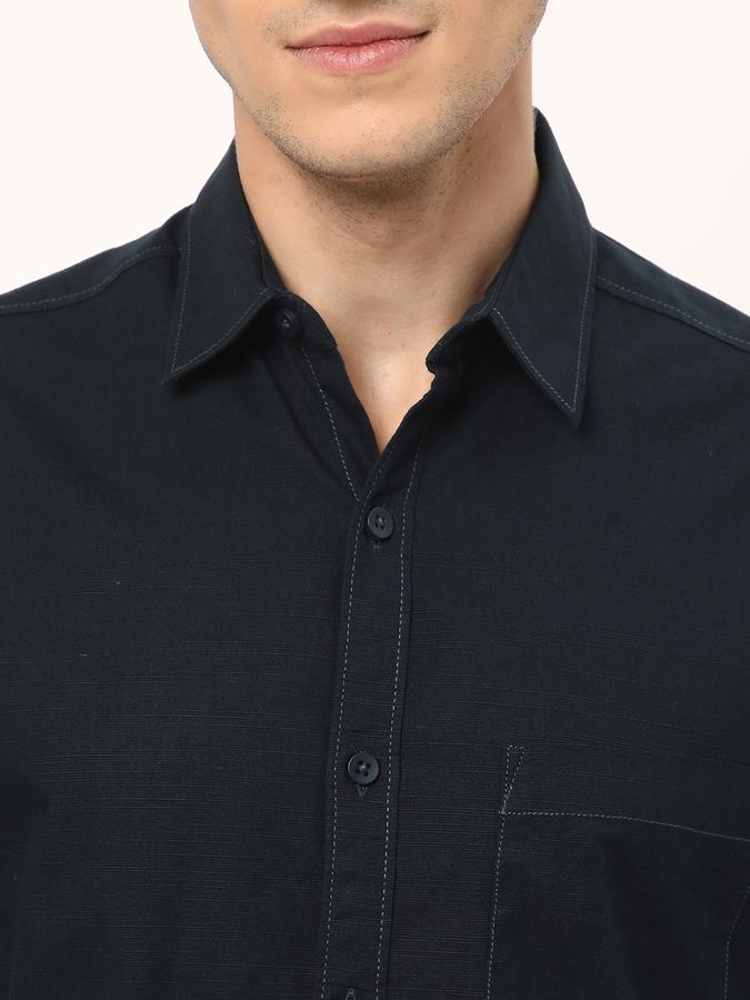 Men Regular Fit Cutaway Collar Shirt image number 3