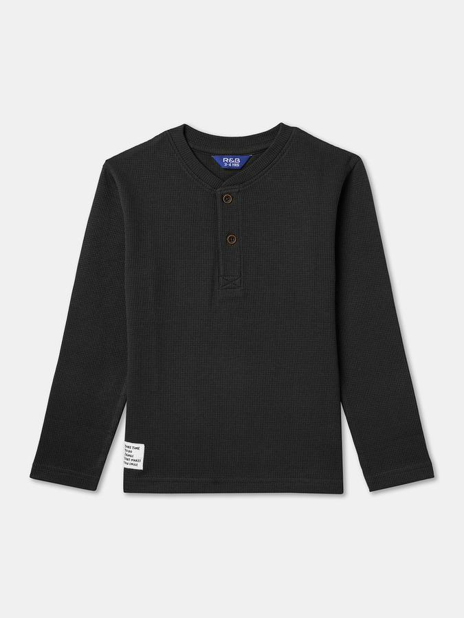 Boys Solid Pure Cotton Regular T Shirt image number 0