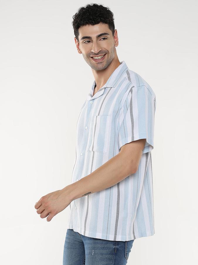 Men Checkered Casual Shirt image number 2
