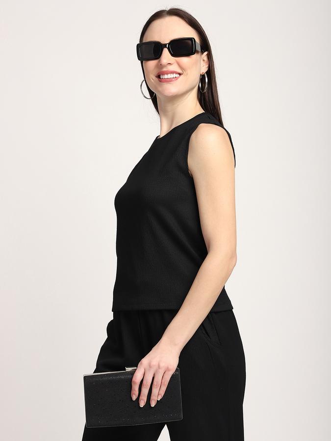 R&B Women Black Solid Sleeveless Top