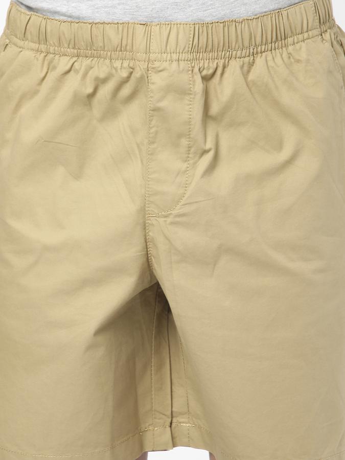 R&B Men Khaki Shorts image number 3