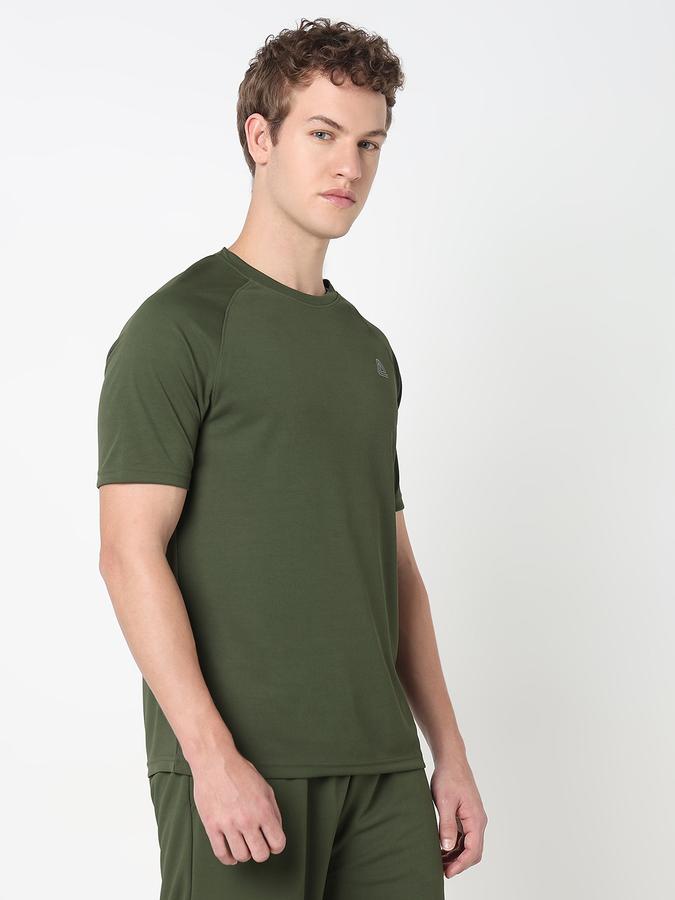 R&B Solid MENS ACTIVEWEAR TEE - REGULAR FIT image number 3