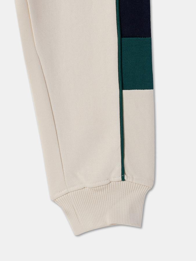 Boys Printed Cuffed Joggers image number 2