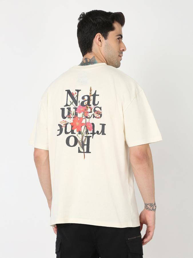 Men Typographic Print Regular Fit Crew-Neck T-Shirt image number 3