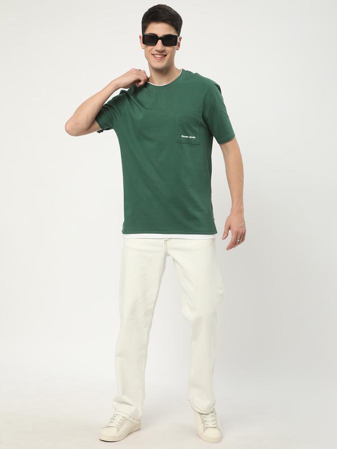 Men Regular Fit Crew-Neck T-Shirt with Patch Pocket image number 1