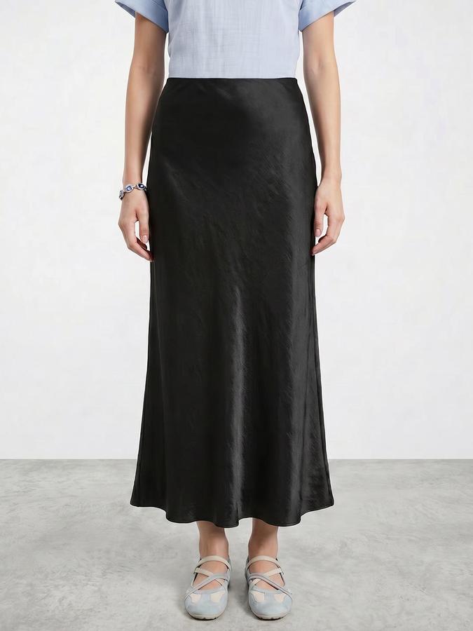 R&B Women's Black Solid Mid Rise A-Line Maxi Skirt
