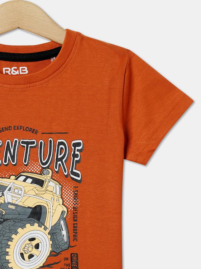 Boys Graphic Print Regular Fit Round-Neck T-Shirt image number 2