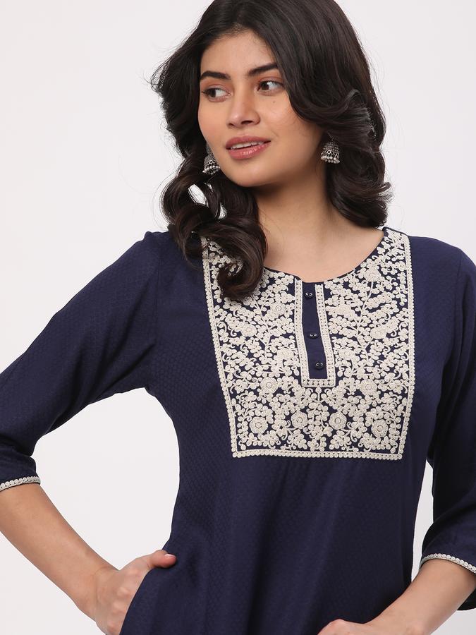 Women Embroidered Straight Kurta  data-index=