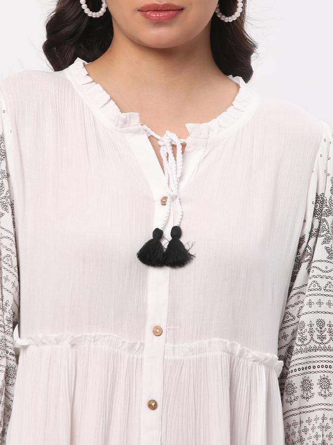 Women Printed Flared Kurta image number 3