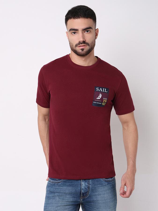 Men Embellished T-Shirt image number 1