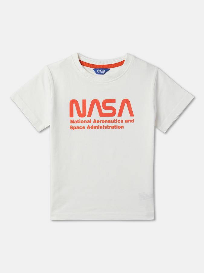 Boys Typographic Print T-Shirt with Shorts image number 2