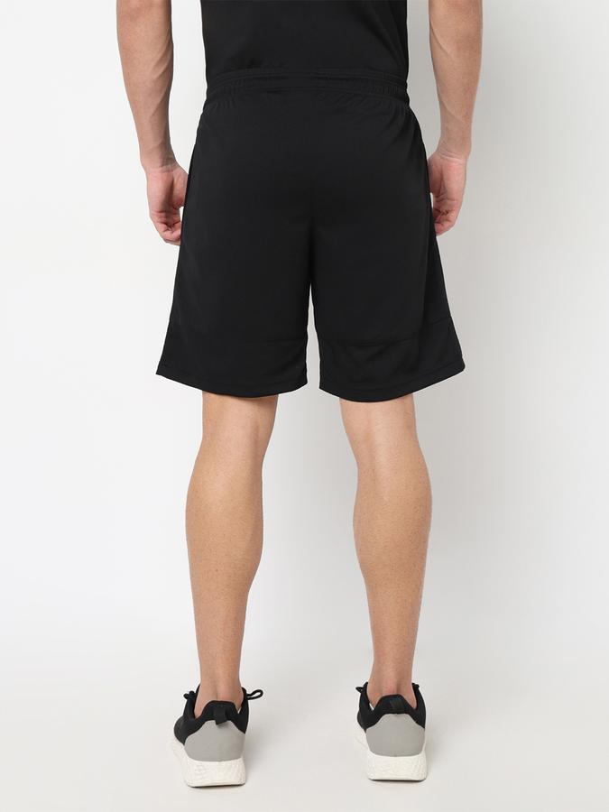 Men Solid Shorts image number 3