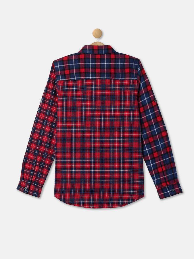 Boys Checked Regular Fit Shirt image number 1