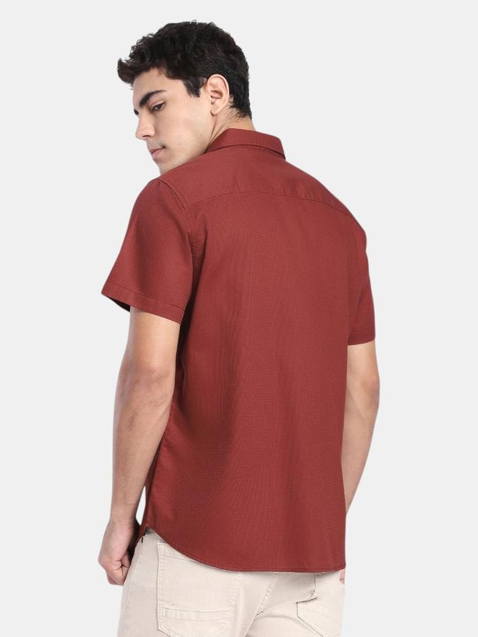 R&B  Rust Solid Men Short Sleeves Regular Fit Shirts