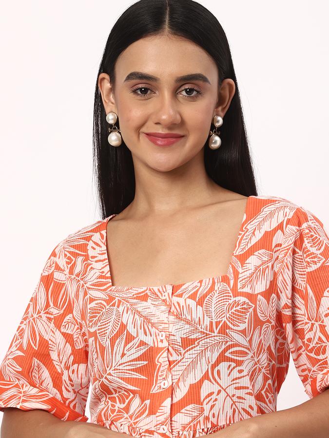 Women Cotton Regular Fit Square Neck Printed Kurta