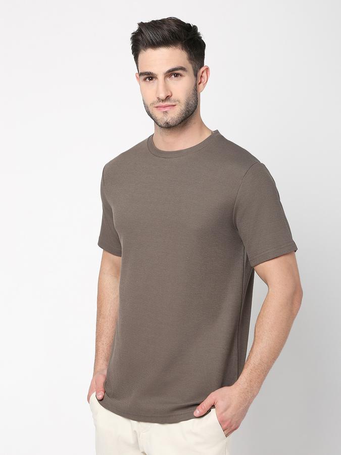 Men Patterned Regular Fit Crew-Neck T-Shirt image number 1