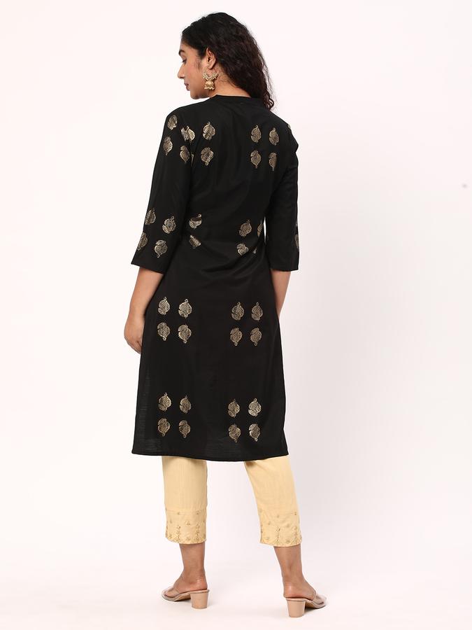 Women Floral Print No Darts Straight Kurta image number 2