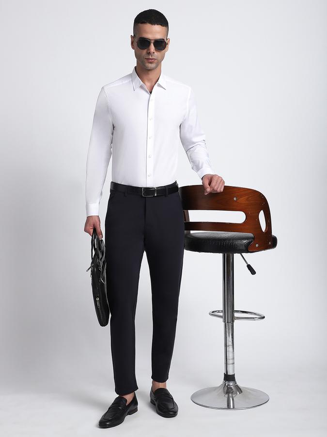 Men Poly Blend Slim Fit Spread Collar Solid Shirt