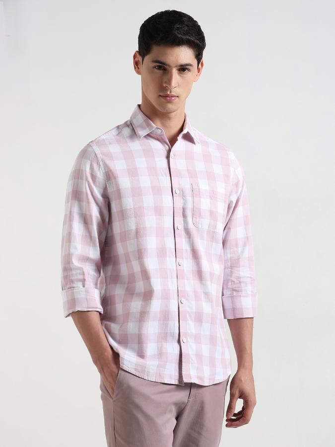 Men Checked Regular Fit Shirt with Patch Pocket data-index=
