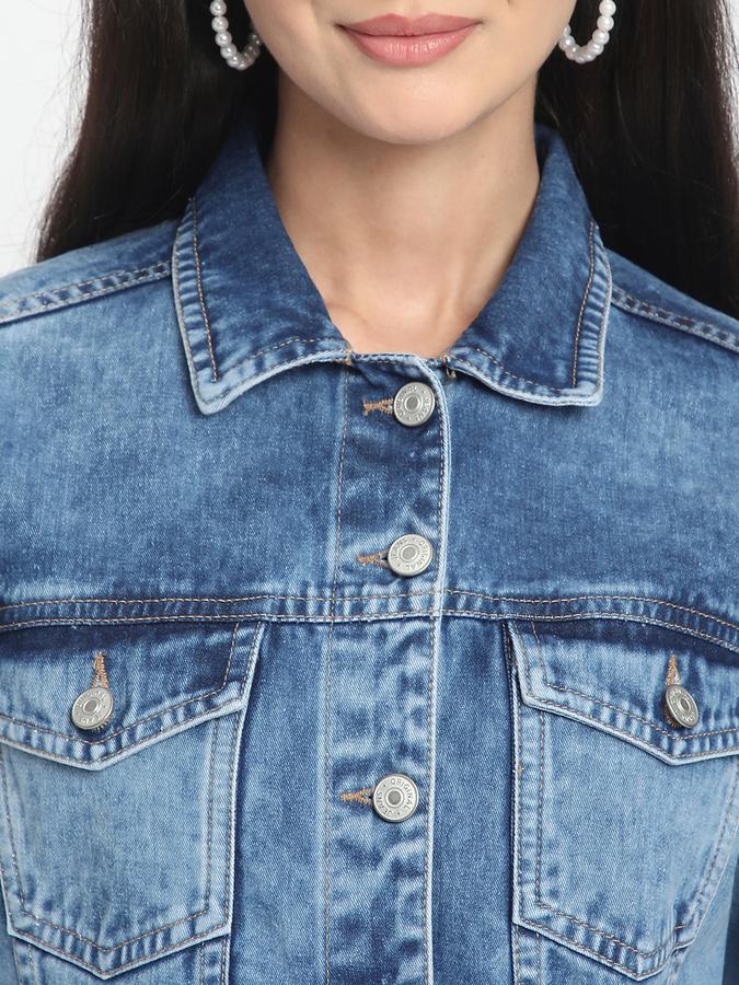 Full Sleeve Dyed/Ombre Women Jacket image number 3