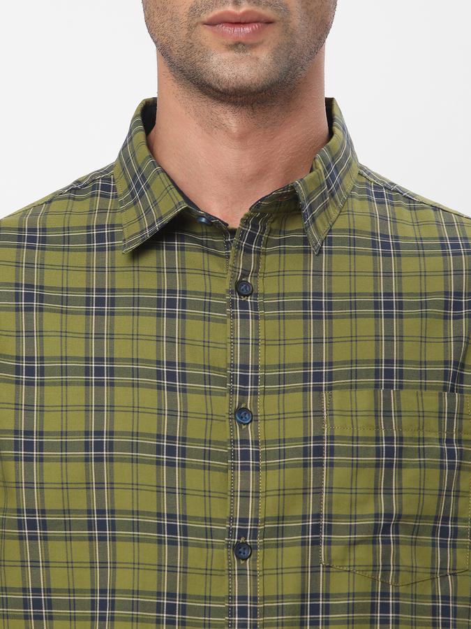 R&B Men's Checked Casual Shirt image number 3