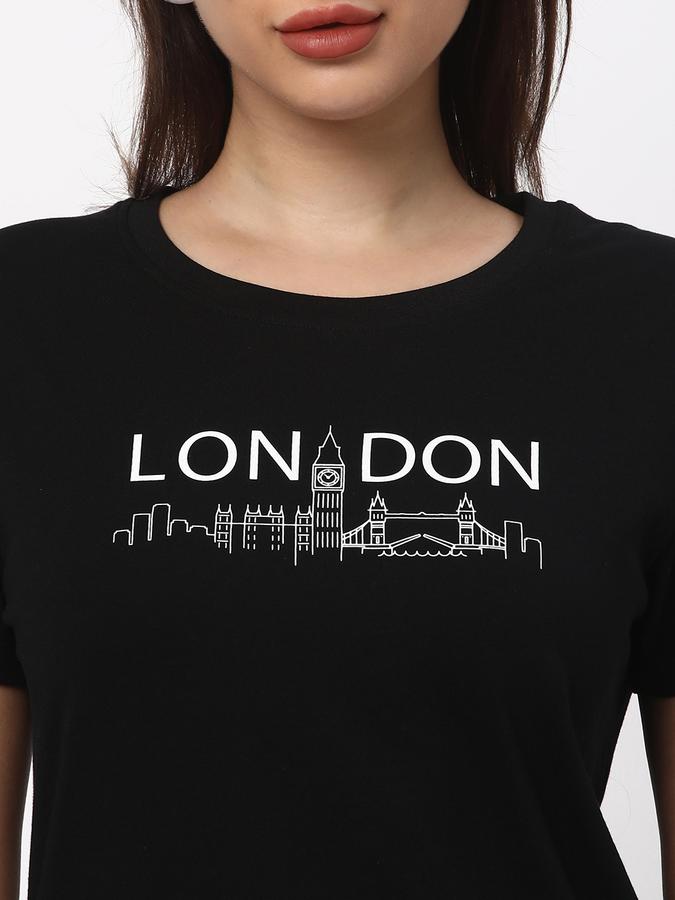 Women Typographic Print Regular Fit Round-Neck T-Shirt image number 3