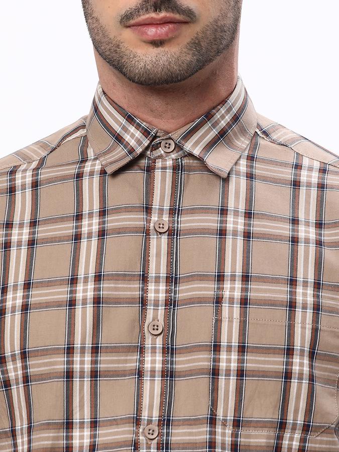 Men Regular Fit Checked Shirt image number 3