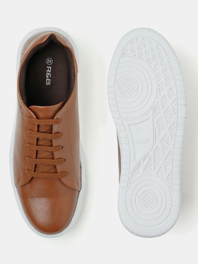 Men Low-Top Lace-Up Sneakers data-index=