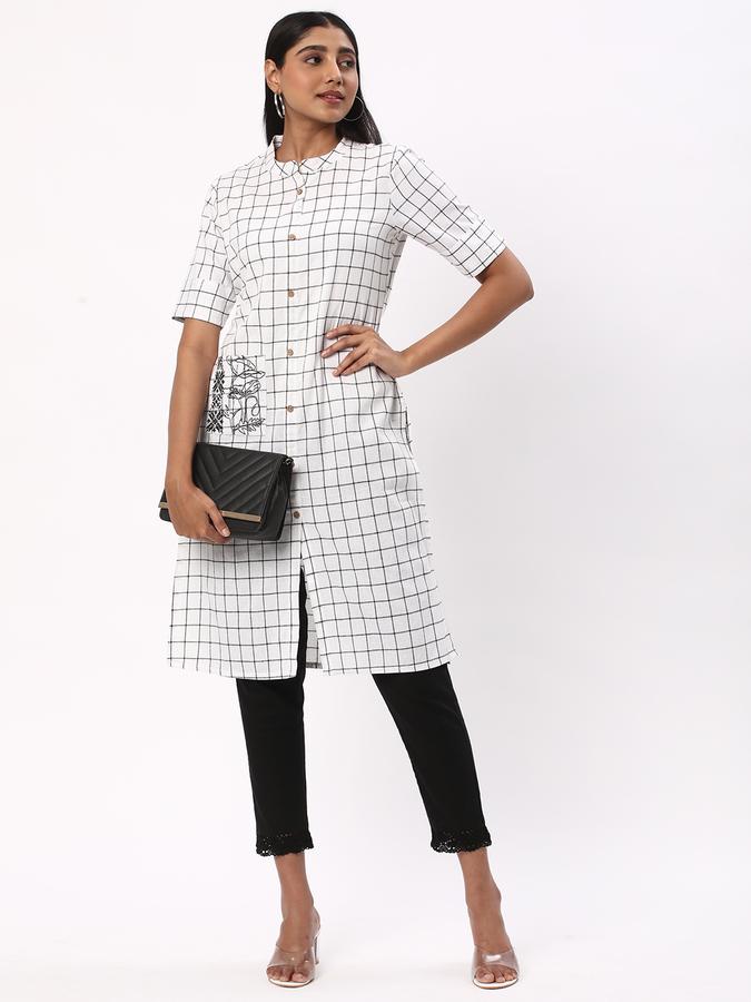 Women Relaxed Fit Pants image number 1