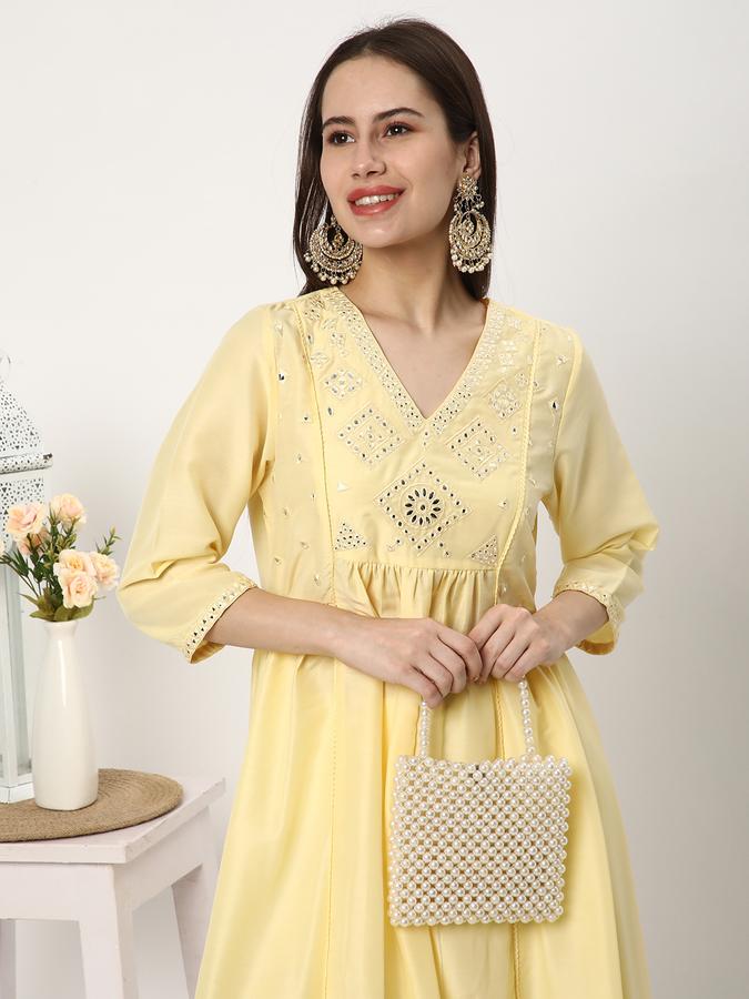 R&B Women's Solid Kurta