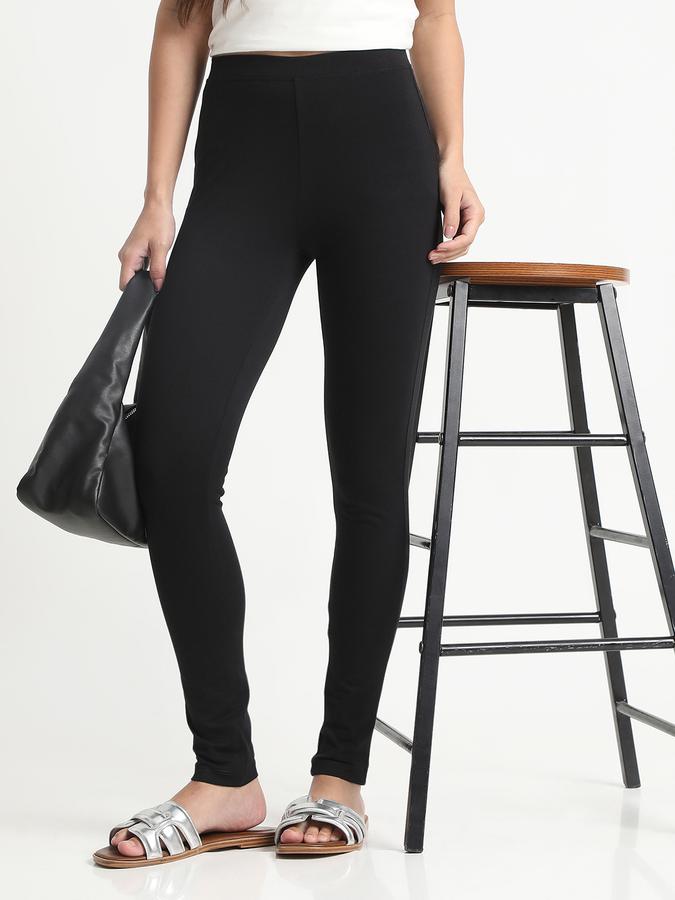 R&B Women Black Solid Leggings
