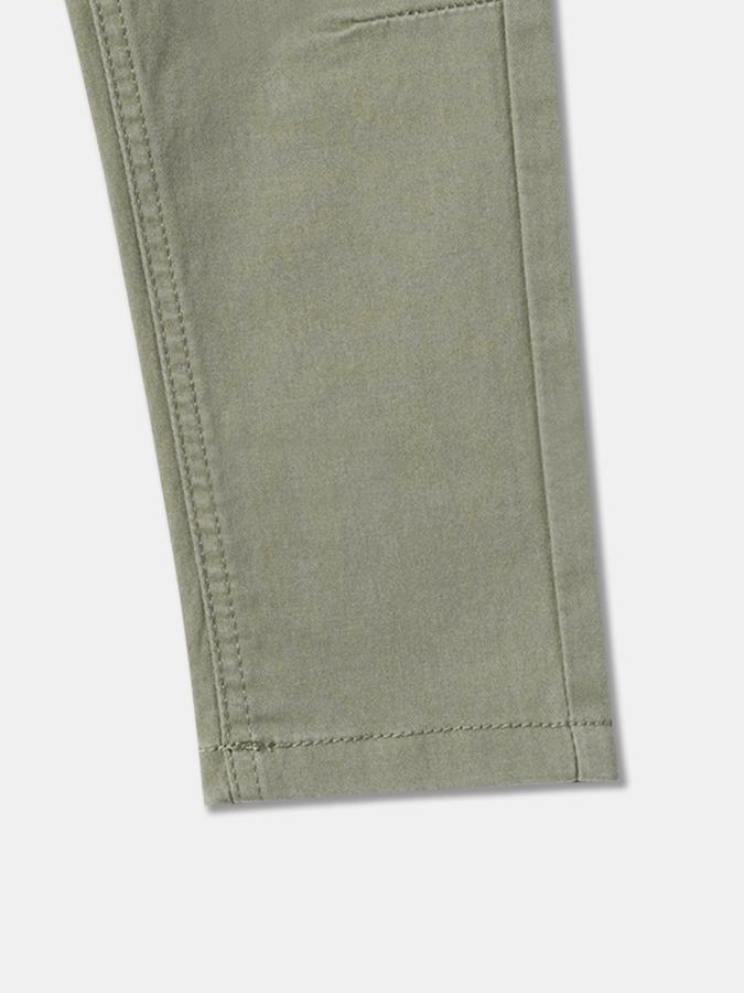Boys Mid-Rise Straight Fit Trousers image number 2