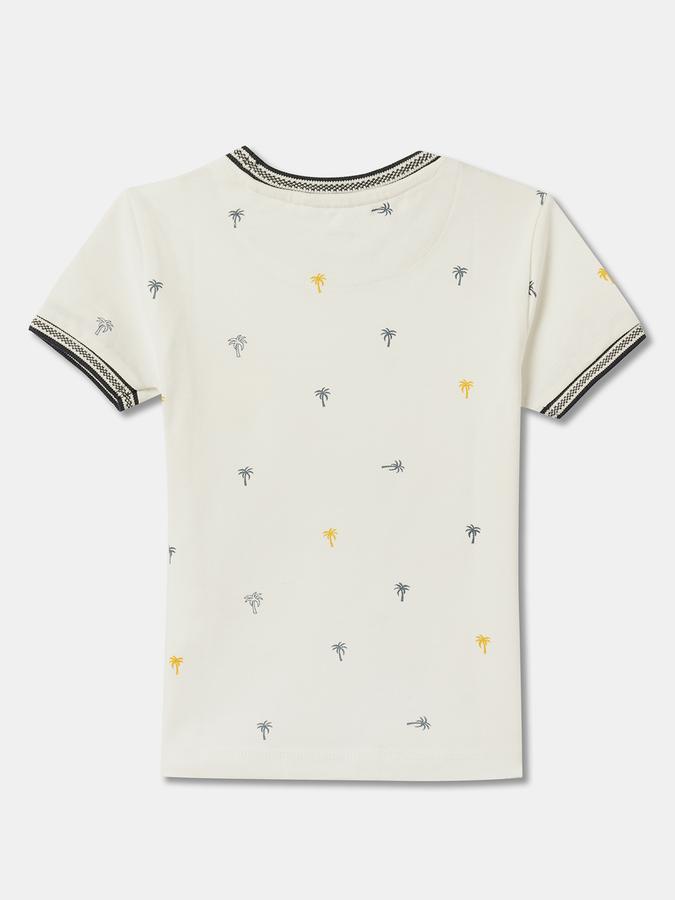 Boys Micro-Print Regular Fit Round-Neck T-Shirt image number 1