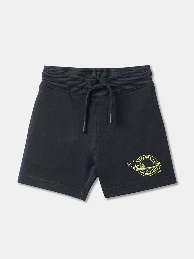 Boys Graphic Print Regular Fit Shorts with Insert Pockets image number 0