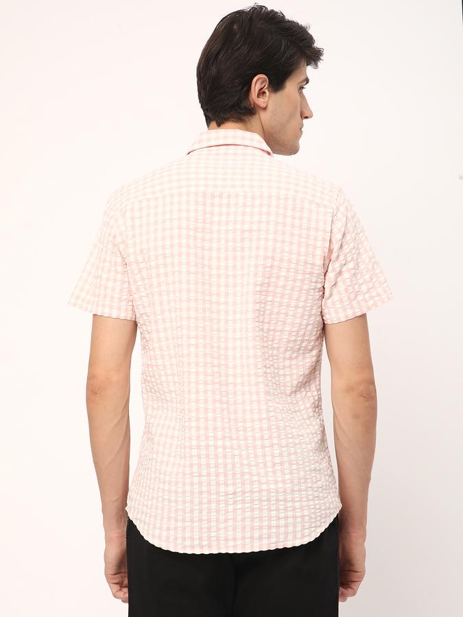Men Regular Fit Cutaway Collar Shirt image number 2