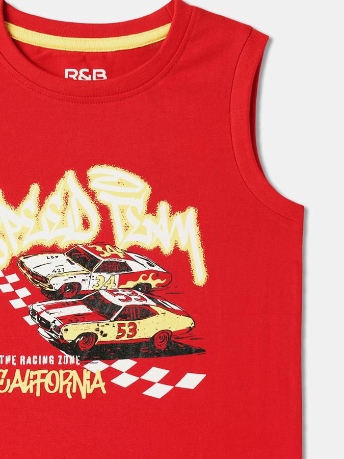 Boys Graphic Print Round-Neck T-Shirt image number 2