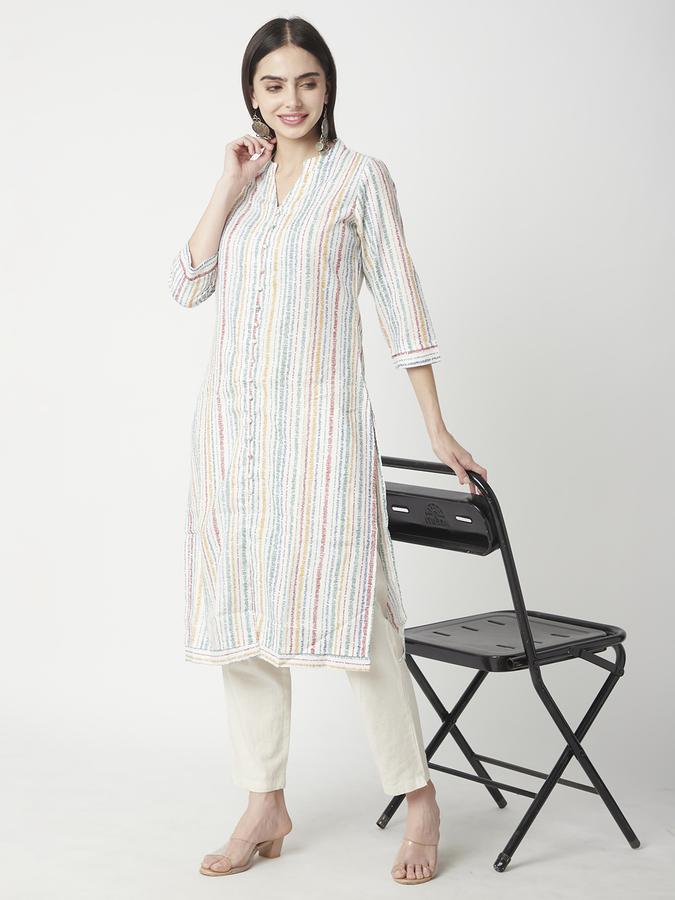 Women Rayon Regular Fit Mandarin Collar Printed Kurta