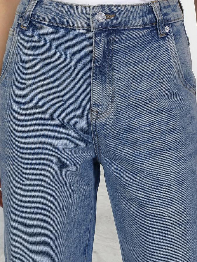 R&B Women's Blue Tapered Fit Pure Cotton Cropped Jeans