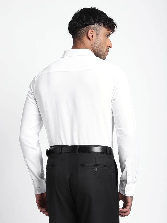 Men Cotton Blend Regular Fit Point Collar Solid Shirt