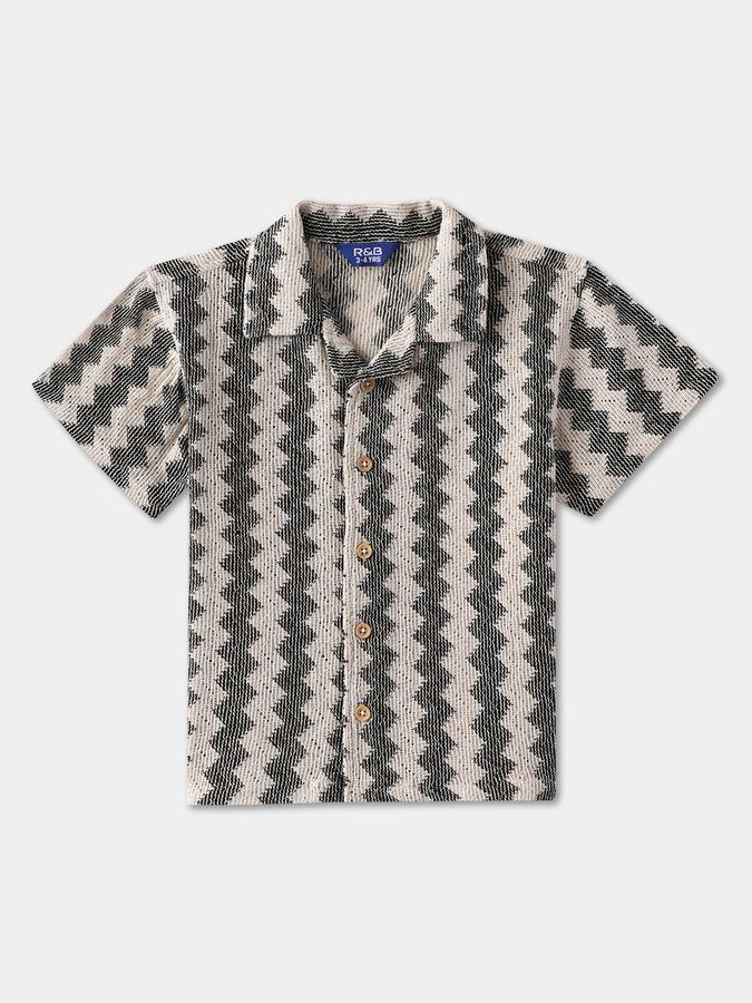Boys Textured Short Sleeves Fashion Set image number 2