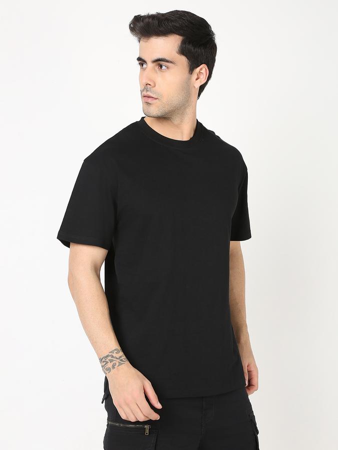 Men Oversized Fit Crew-Neck T-Shirt image number 2