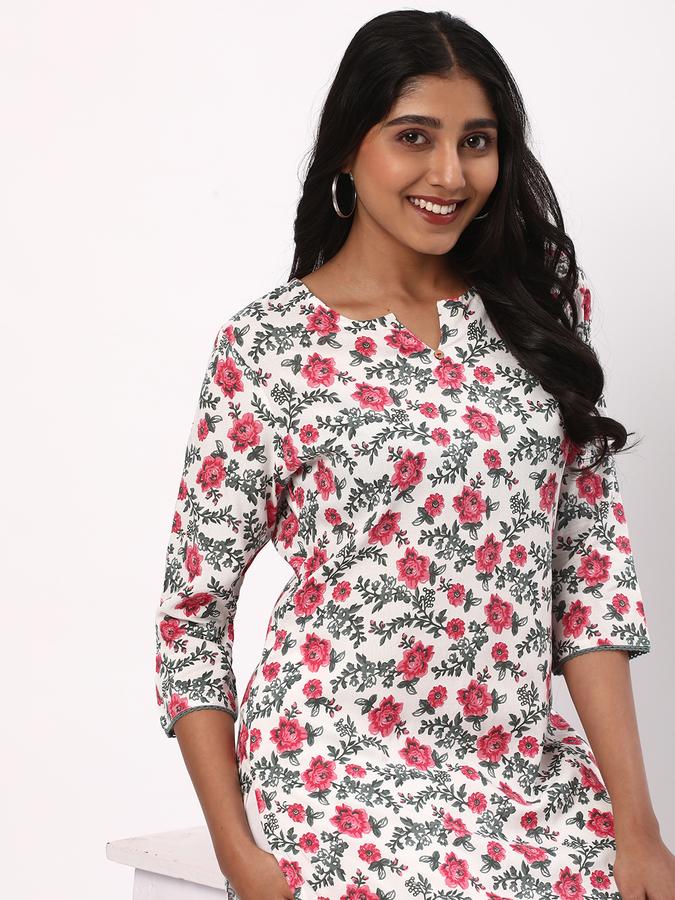 Women Rayon Regular Fit Round Neck Printed Kurta