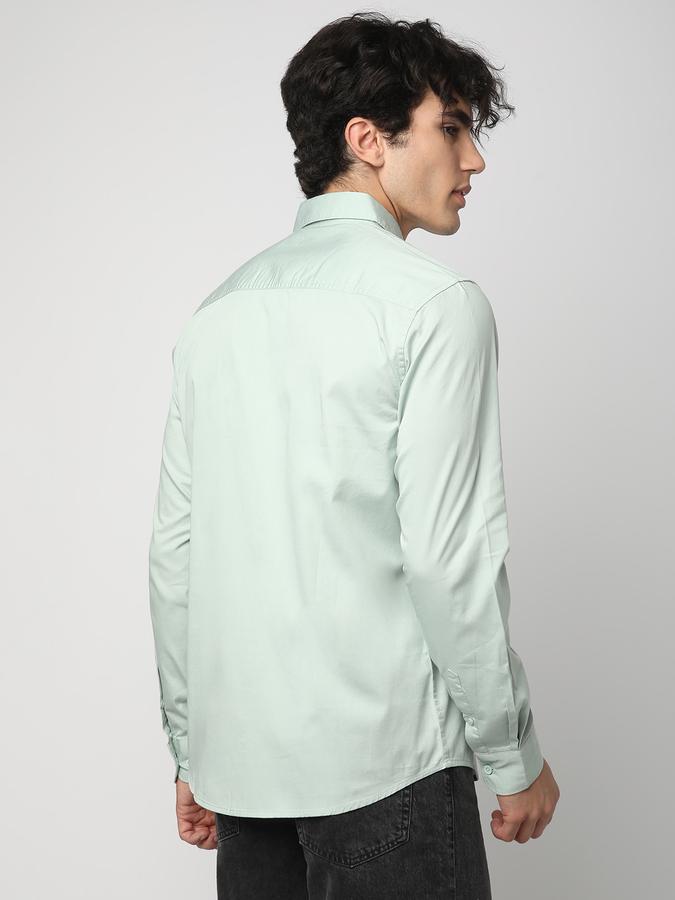 Men Solid Casual Shirt image number 2